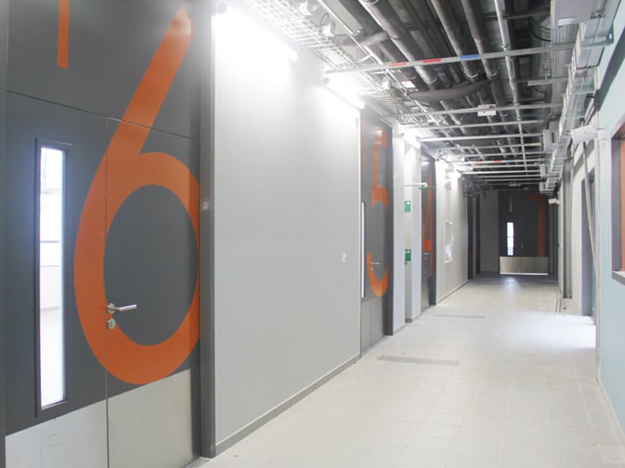 Réception-bâtiment-Axel-One-Campus