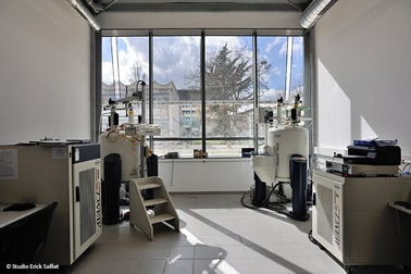 IMP-plateforme-de-RMN-Axel'One-Campus